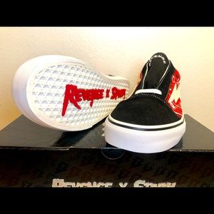 ⚠️SOLD⚠️Revenge X Storm “Red Rag” Sz 11